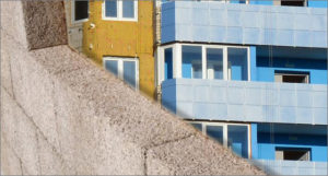 Costruire e riqualificare in modo sostenibile potrebbe far risparmiare il 50% di energia.