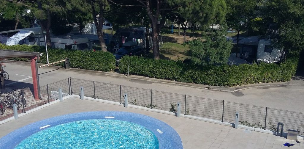 Il Camping San Marco è stato di recente al centro di un progetto di miglioramento di alcune aree, in particolare quella circostante le piscine. 