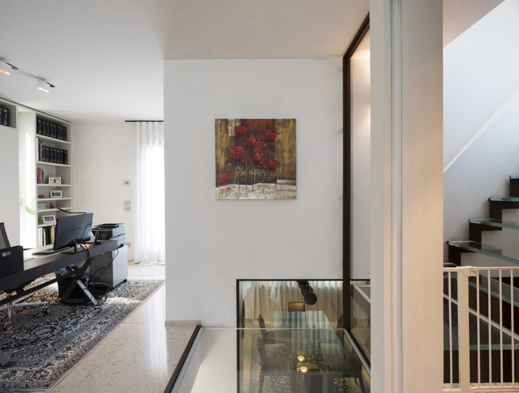 Il sistema domotico Vimar è stato integrato con il sistema di videosorveglianza Elvox.