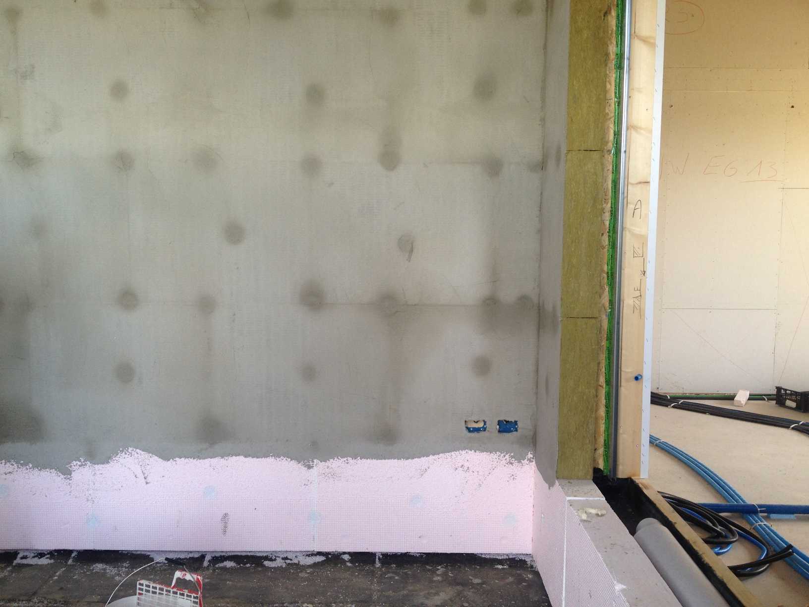 Stratigrafia del muro con isolamento 'Stirodur' della parete a terra.