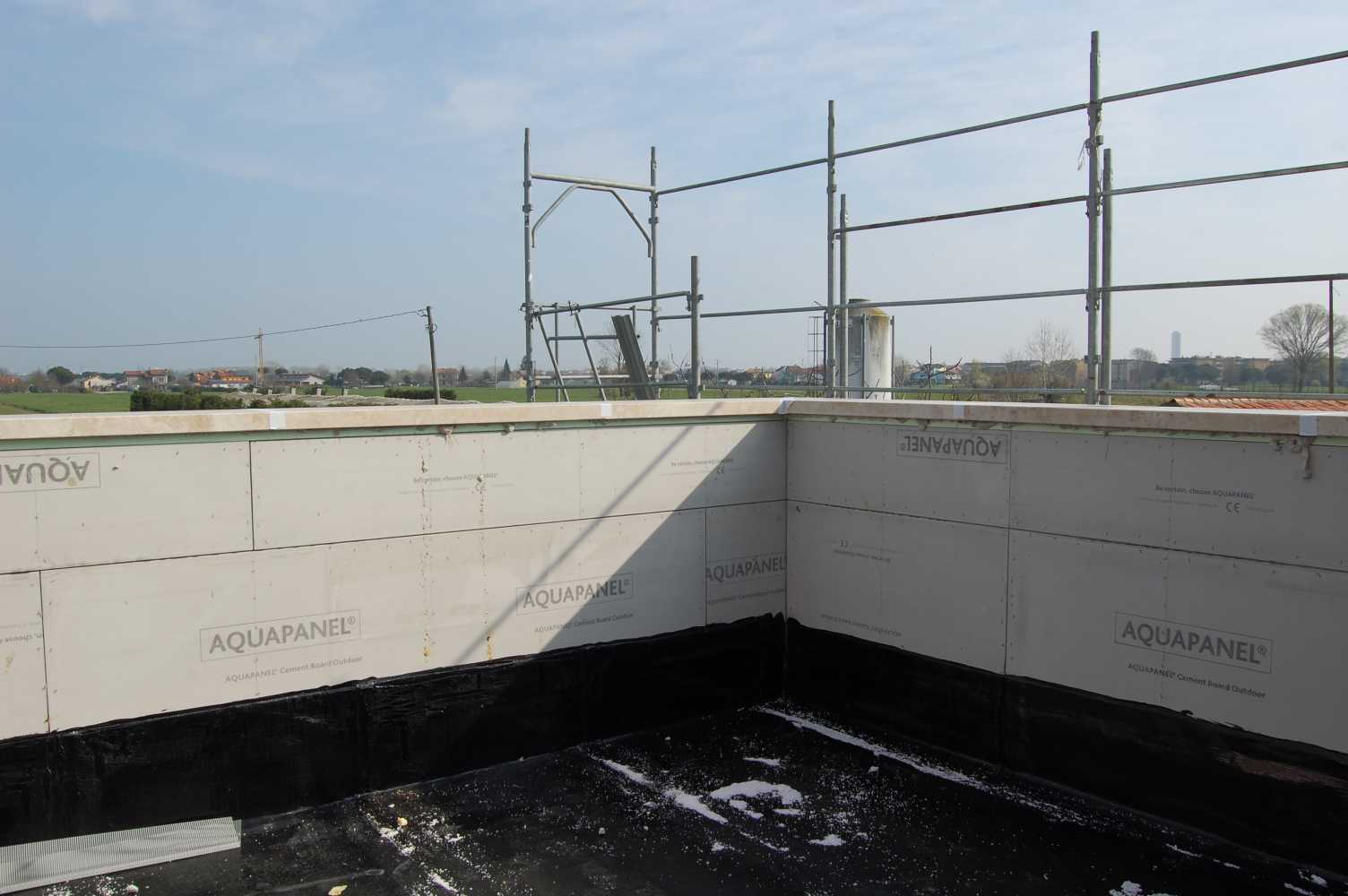 Terrazzo con guaina finita