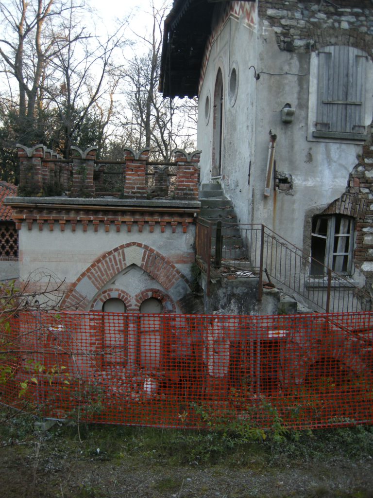 Villa Amalia | Il terrazzino merlato.