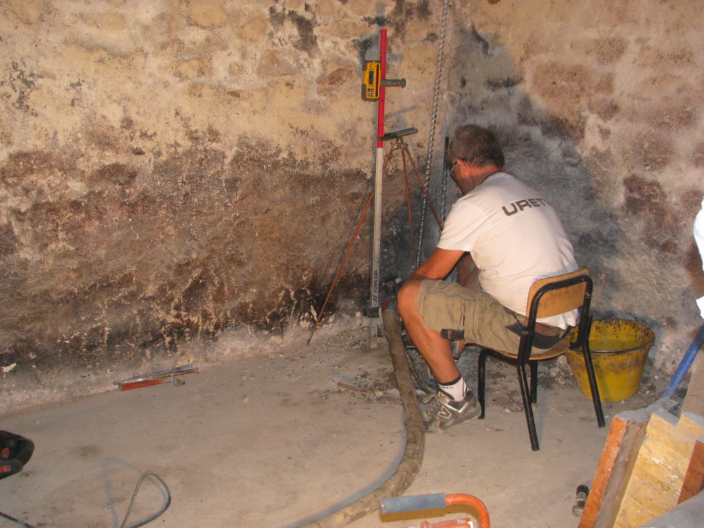 Controllo laser millimetrico.