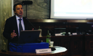 Prof. Raffaele Landolfo, direttore del Dipartimento di strutture per l’ingegneria e l’architettura dell’Università Federico II di Napoli e responsabile dei test di resistenza sismica.