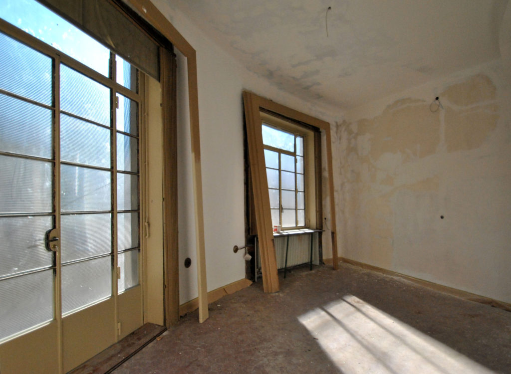 La revisione dei serramenti.