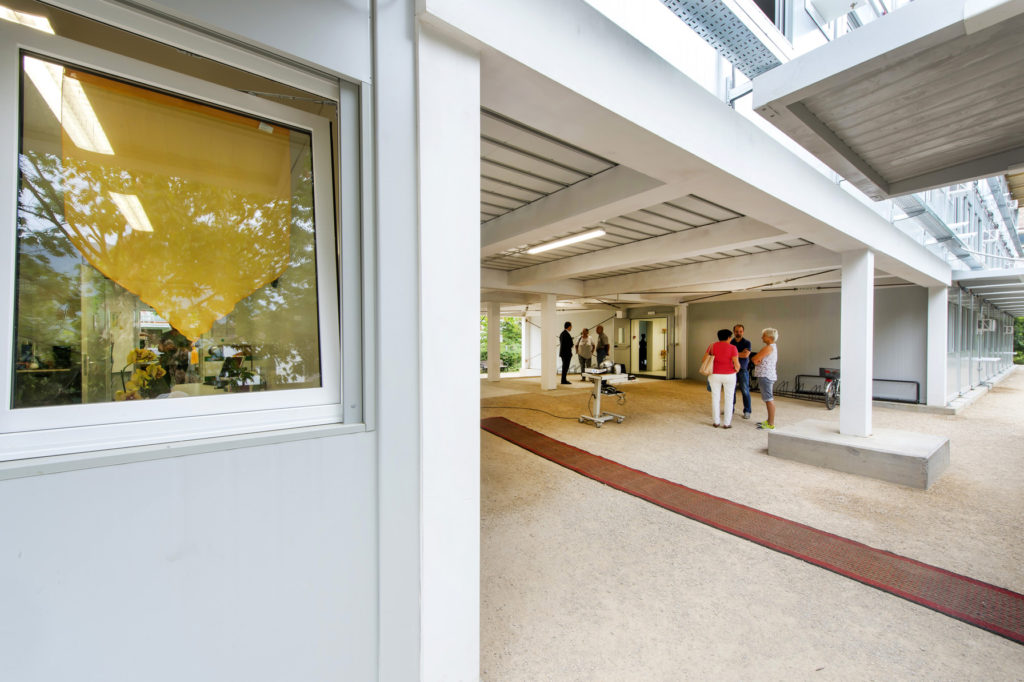 Scuola di Lana: cortile interno.