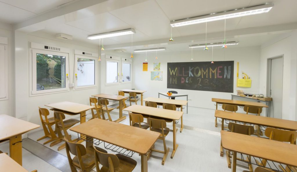 La scuola di Lana con 21 classi.