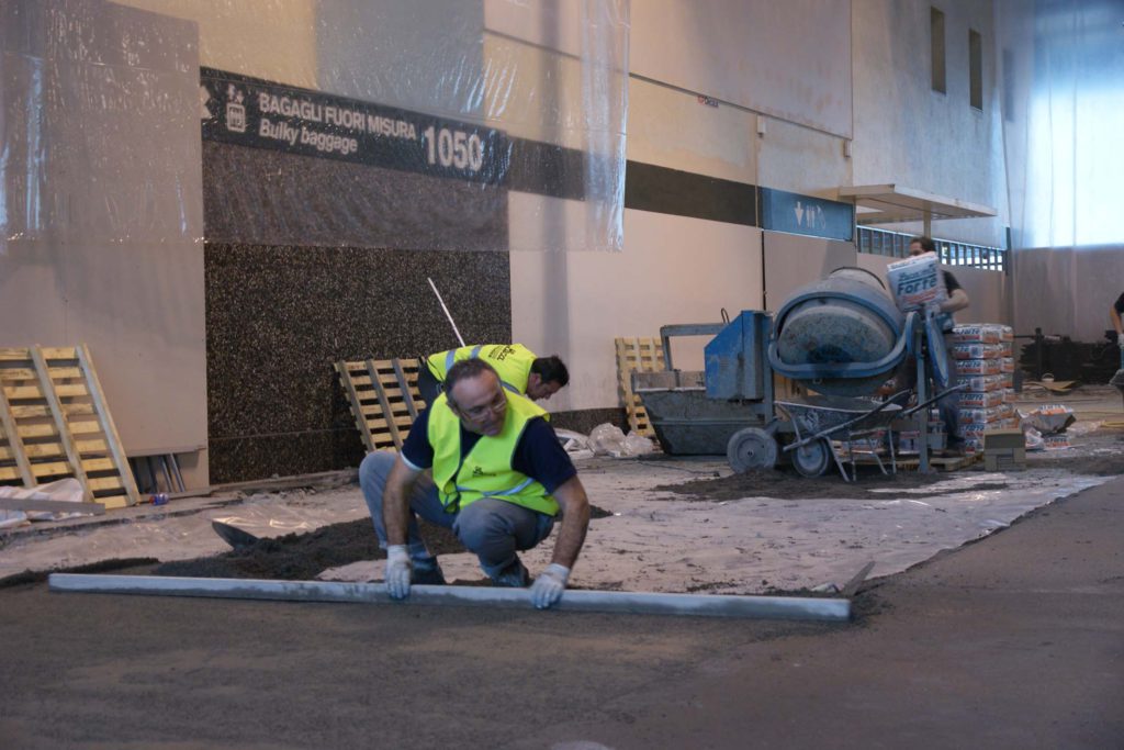 Posa di Lecamix Forte Professional (foto Laterlite)