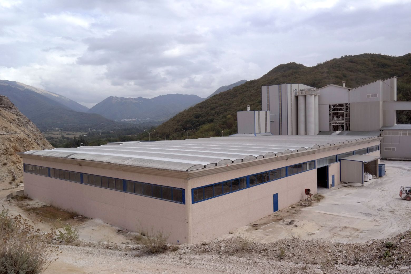 Il nuovo stabilimento di Oricola | L'Aquila