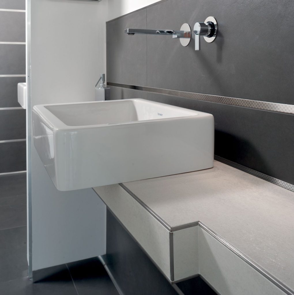 Finitura quadratini.