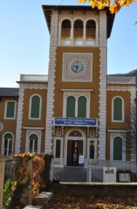 Il fabbricato una volta completate le operazioni di restauro e di smontaggio del ponteggio si presenta pronto per i prossimi decenni a resistere senza problemi alle azioni aggressive degli agenti atmosferici e dello smog.