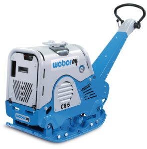 La piastra bidirezionale Weber Cr6 ha una larghezza standard di 60 cm ed è alimentata da un motore diesel Hatz da 7,5 kW