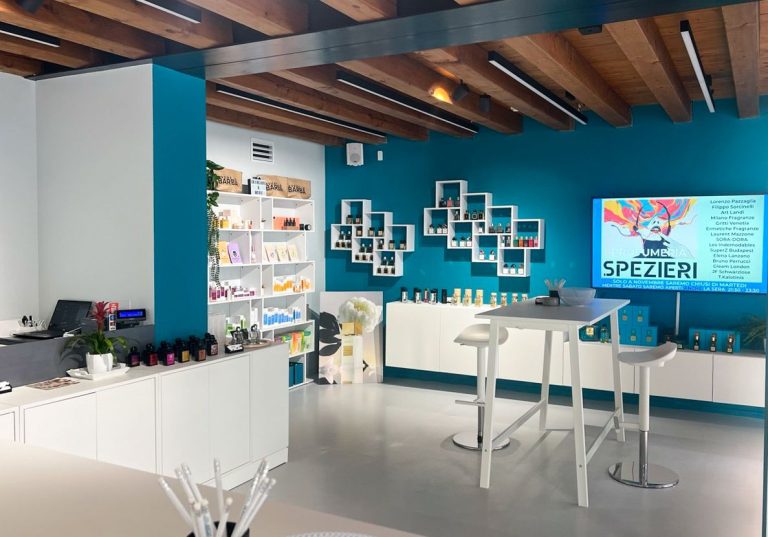 Attiva. Profumeria artistica a Treviso