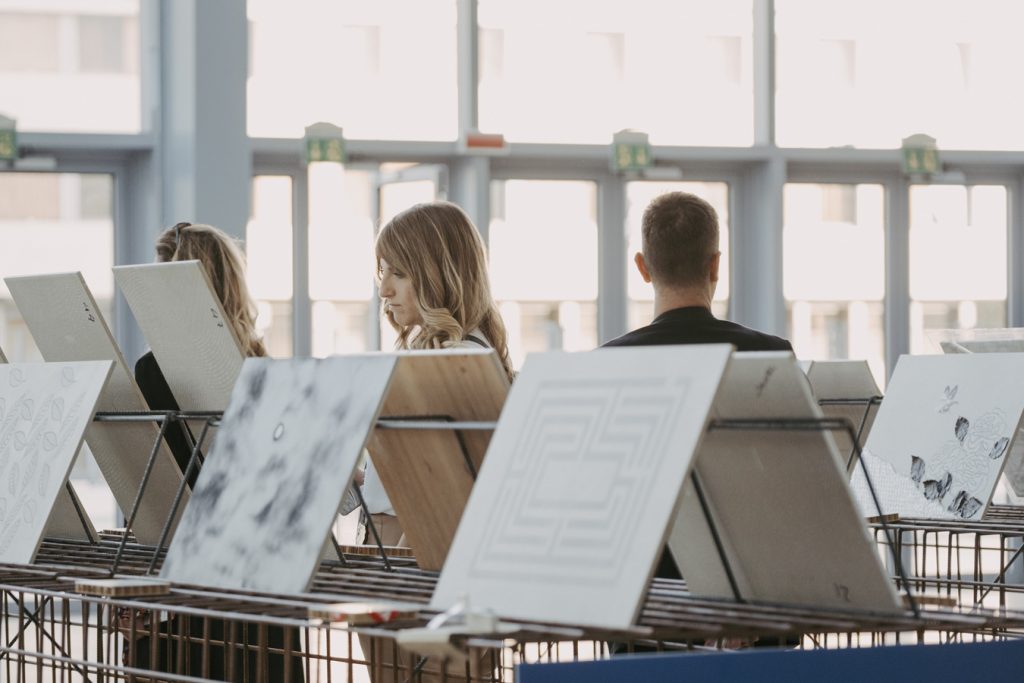 Di-segni di Sostenibilità. Le Mattonelle d’Architetto di Orsolini e Mirage