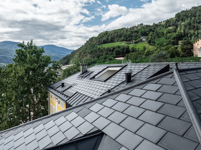 Prefa. Tegole fotovoltaiche per l’Hotel Jarolim