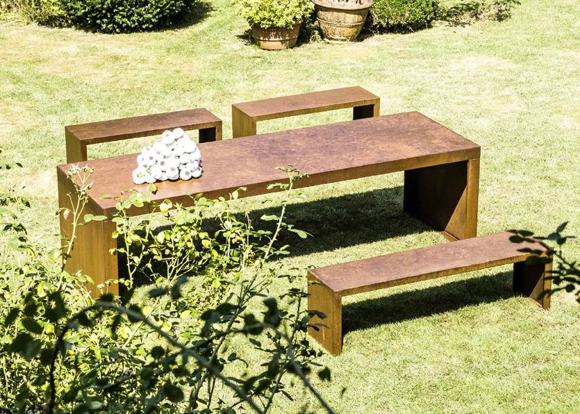 Il Giardino di Corten. Arredi in corten per gli spazi outdoor
