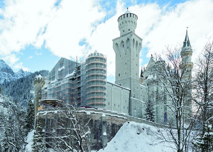 peri-il-restauro-del-portale-d-ingresso-del-castello-di-neuschwanstein