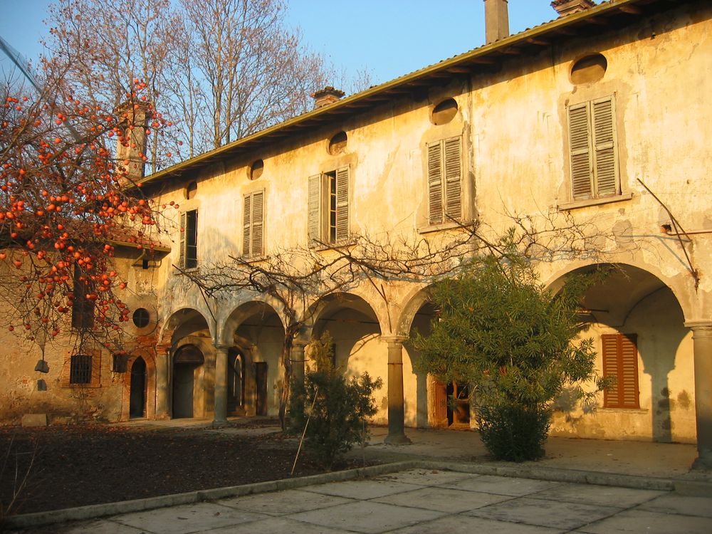 Vista corte interna, il loggiato della casa padronale.