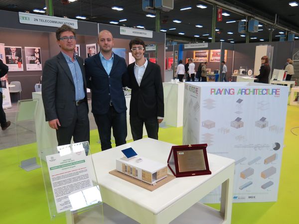 Il team Asp del Politecnico di Milano, vincitore col progetto «First aid clinic».