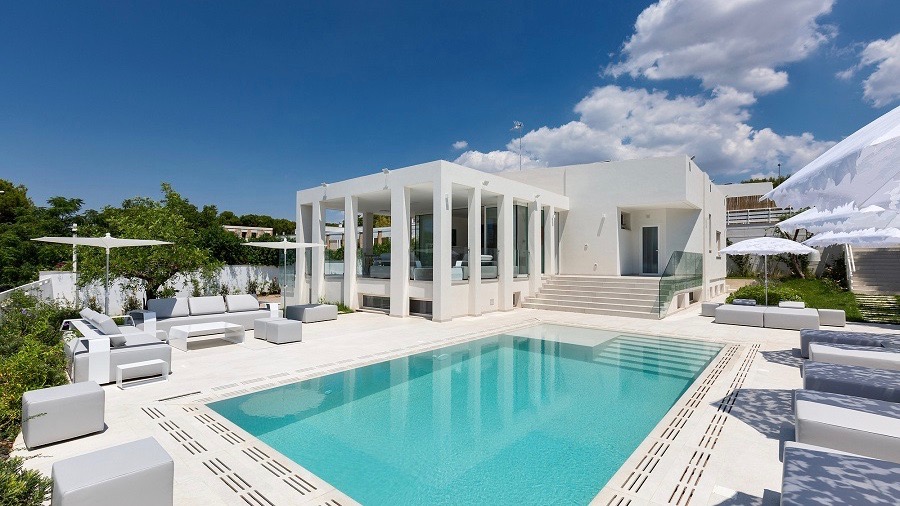 Cotto d’Este. Una villa nel cuore del Salento dal look contemporaneo e luminoso