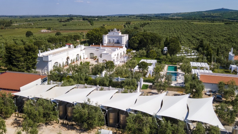 Giovanardi. Copertura ombreggiante per una storica masseria