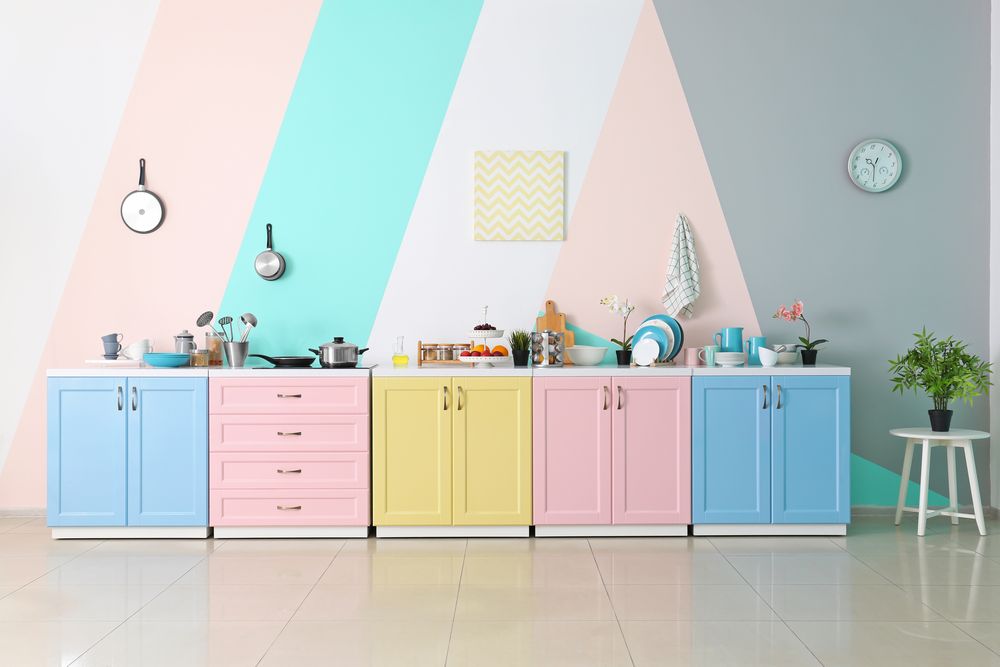 Idropittura lavabile in 120 tinte pastello