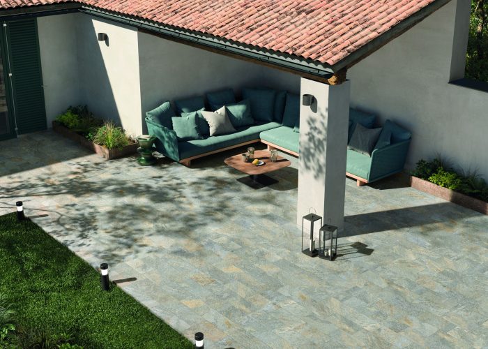 Externa-quarzite-20x40_gold_esterno-2