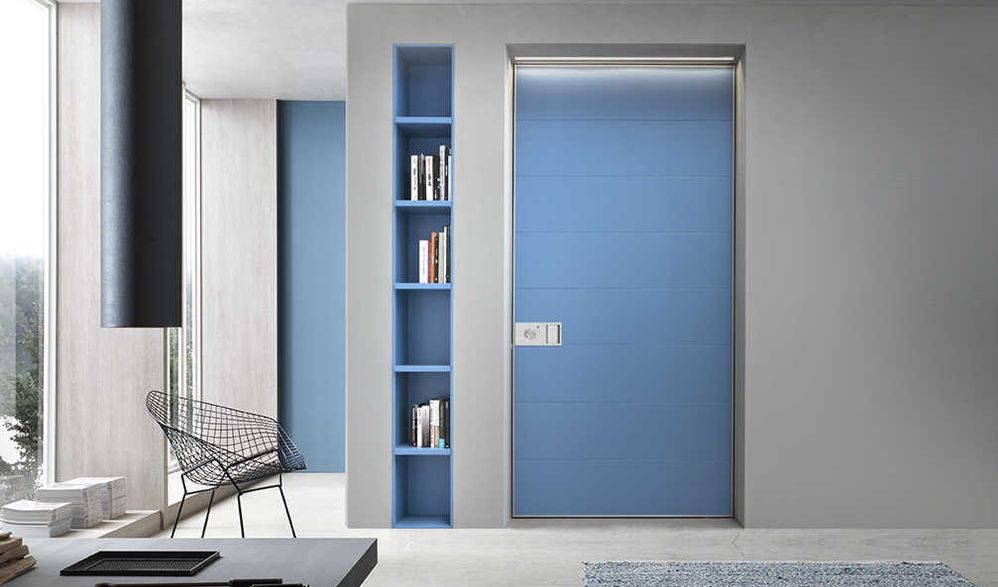 Porta blindata in facciata continua