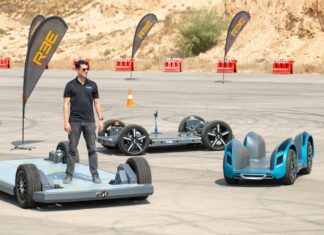 Electric vehicles for delivery