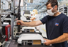 Fast photovoltaic recharge for electric vehicles