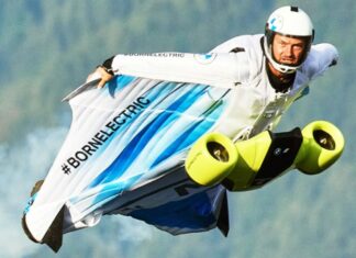 Man can fly. Here is the wingsuit with electric motor