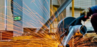 The risks of the restrictions to steel imports