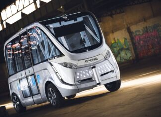 The electric bus without driver is arriving in Bari