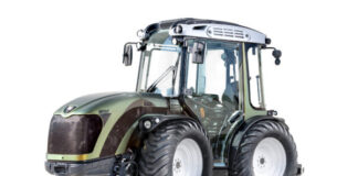 The compact tractor with hybrid-electric propulsion