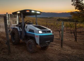 Monarch electric tractor is coming