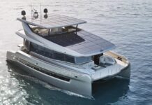 Here is the yacht Sense 62