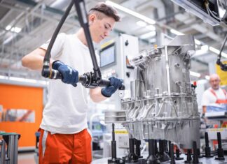 Audi starts the production of electric motors in Hungary