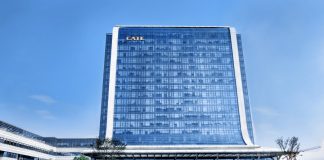 Batteries, collaborations and price strategies