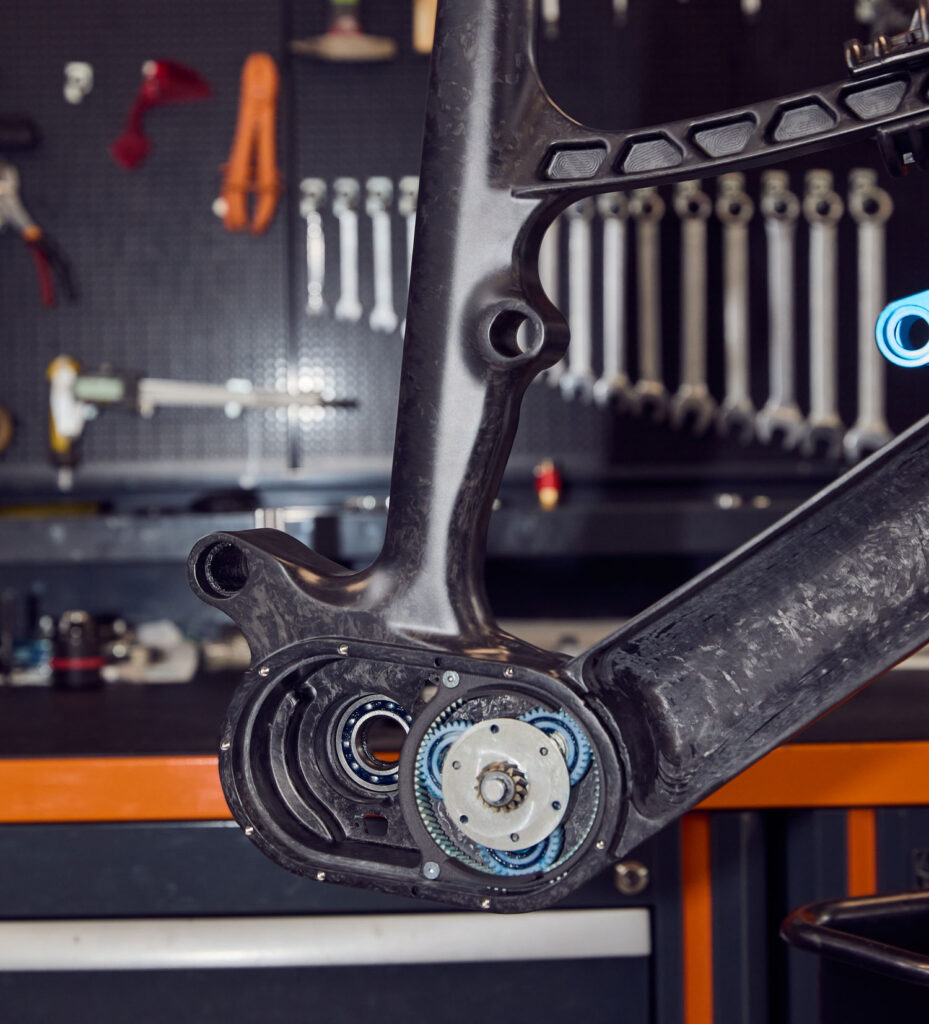 The first forged carbon monocoque e-bike frame with a fully integrated power unit