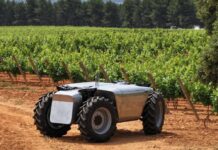 From traditional drivetrain and gearbox to four electric motors: Voltrac rethinks the agricultural tractor