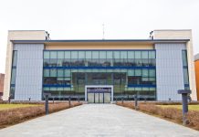 Alta, media e bassa tensione per l’adroterapia oncologica