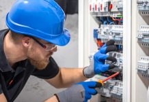 Lavori su impianti elettrici, pubblicata la nuova edizione della Norma CEI 11-27
