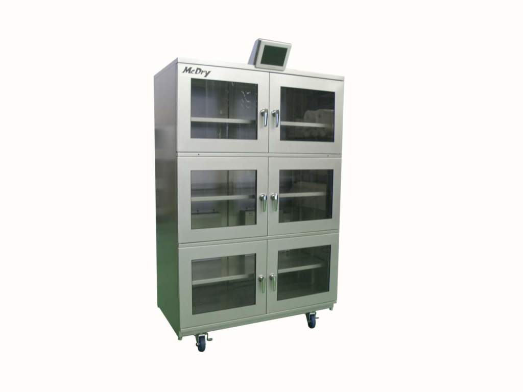 McDry cabinet presented by Seika