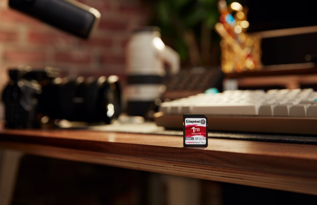 Kingston SD Canvas React V60