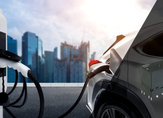 Sfide di progettazione dei caricabatteria per EV