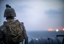 Stretto di Hormuz chip semiconduttori ultimatum Iran