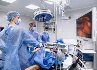 Assemblaggio di schede elettroniche per dispositivi di fisioterapia