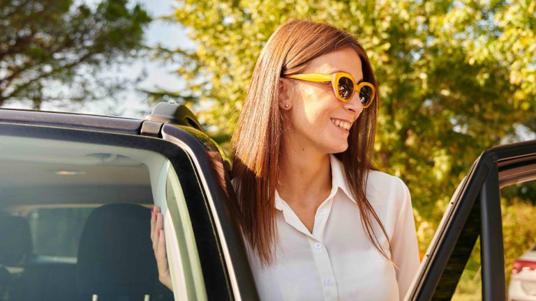 Sole, stile e benessere visivo: la rivoluzione Utilissimi e Utilens per i tuoi occhi