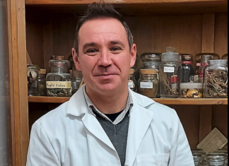 Fitoterapici, prodotti vegetali e percorsi di formazione continua: così guidiamo i giovani nel futuro della professione