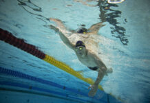 Vincere ascoltando(si): il segreto di Simone Barlaam, campione paralimpico di nuoto Simone Barlaam in vasca durante una sessione di allenamento